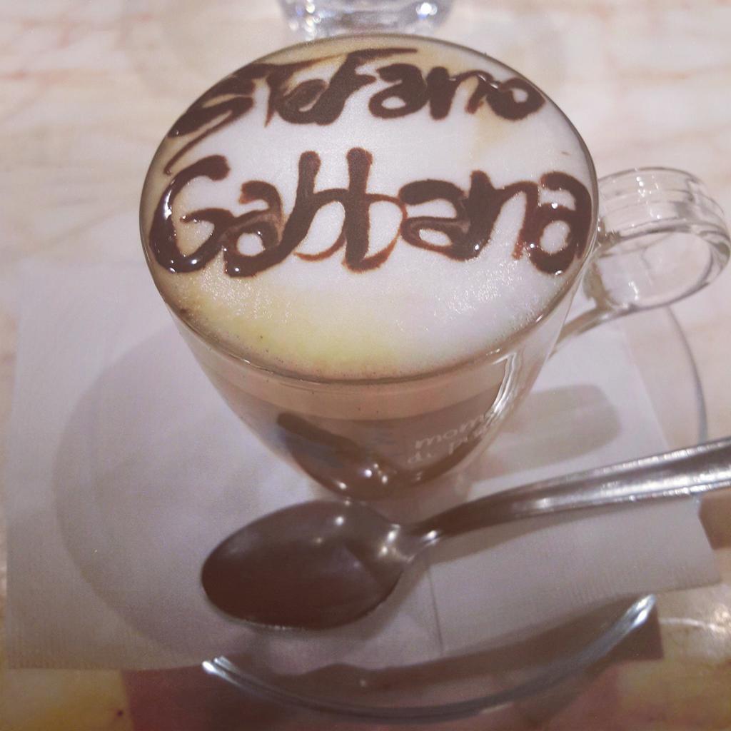 FirstFashionOne's tweet image. A Stefano con grande piacere. @dolcegabbana