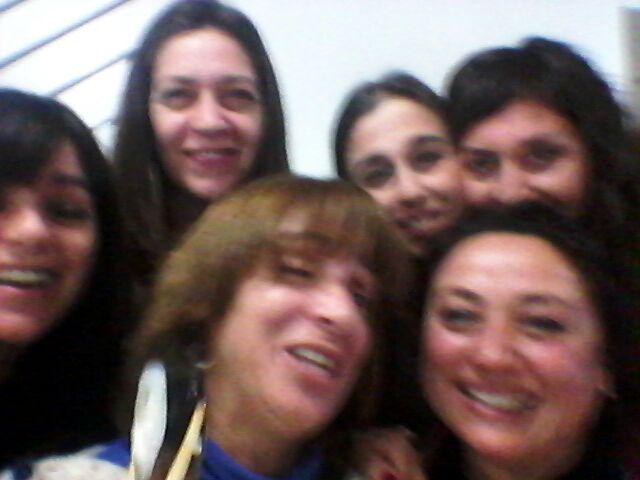 betabetap's tweet photo. #sushis #comosiempre #divertidisimooooo @mlaurafrancese @analisa_24 @silyuse @MariaPiaVilarde http://t.co/iFGd6p32BO