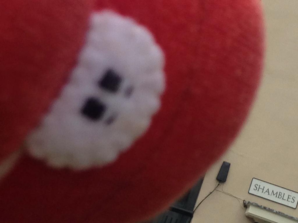 PartyMonkey2014's tweet photo. Been visiting today, can you guess where? http://t.co/KLChuxhgF1