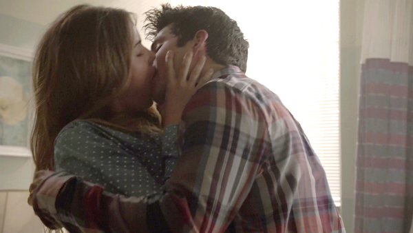 staliapack's tweet photo. Appreciation Tweet: Stiles and Malia 4x10 kiss 💖😍 #stalia #teenwolf http://t.co/ks0StzQnrj