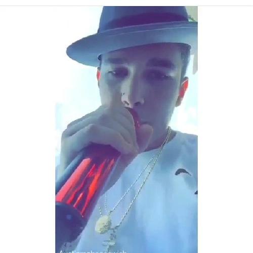 austintbh's tweet photo. lil cutie http://t.co/XRGUuTK5Jx