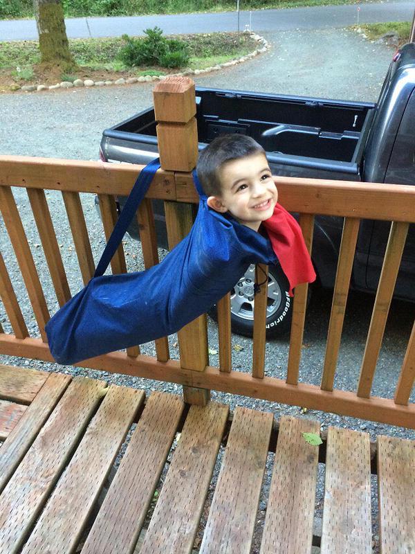 iadorewomen_'s tweet photo. when bae says they're going on vacation http://t.co/9IhzRLfkci