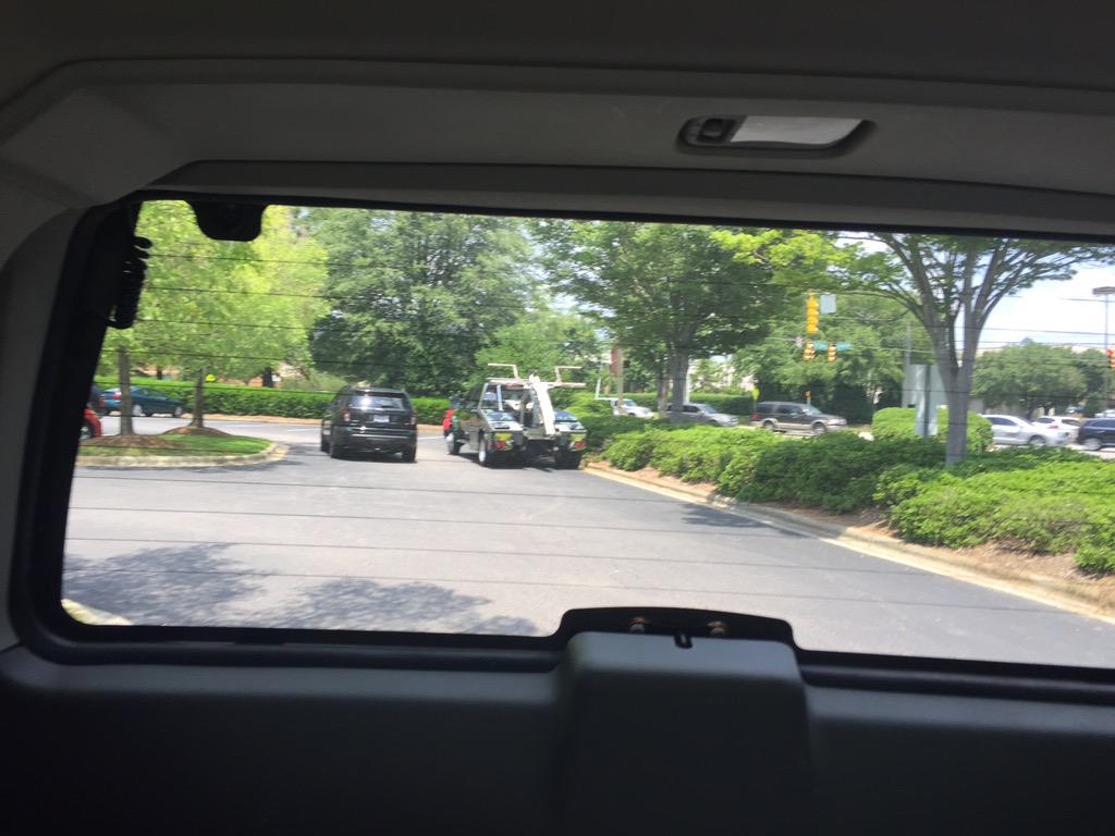 SwikkedVenom's tweet photo. @LizardLickTowin spotted--Barnes &amp; Noble Cary..even other people stopping to take pics http://t.co/r4xcpZIQ0L