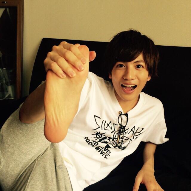 jun_shison0305's tweet photo. おはようございます(^.^)✨
本日も朝から表参道高校合唱部！撮影です！

✨そしてお知らせ✨
本日   TBS系列にて
14時55分〜15時53分
「表参道高校合唱部！」第1話の再放送があります(^.^)
お見逃しなくーー！！ http://t.co/DjMHqpw8Lb