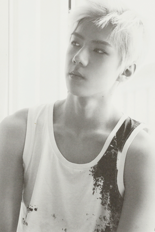 ce_hun's tweet photo. S E H U N ♥
#Exo #Sehun http://t.co/l3h7xfqrsG