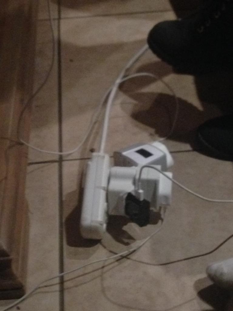 HazzaPenguin's tweet photo. Well this looks safe... @JakeEllard141 @_rory_jb @MrSeddonPE #SALions #firehazard #hostfamilies http://t.co/ii5YdKQ0kr