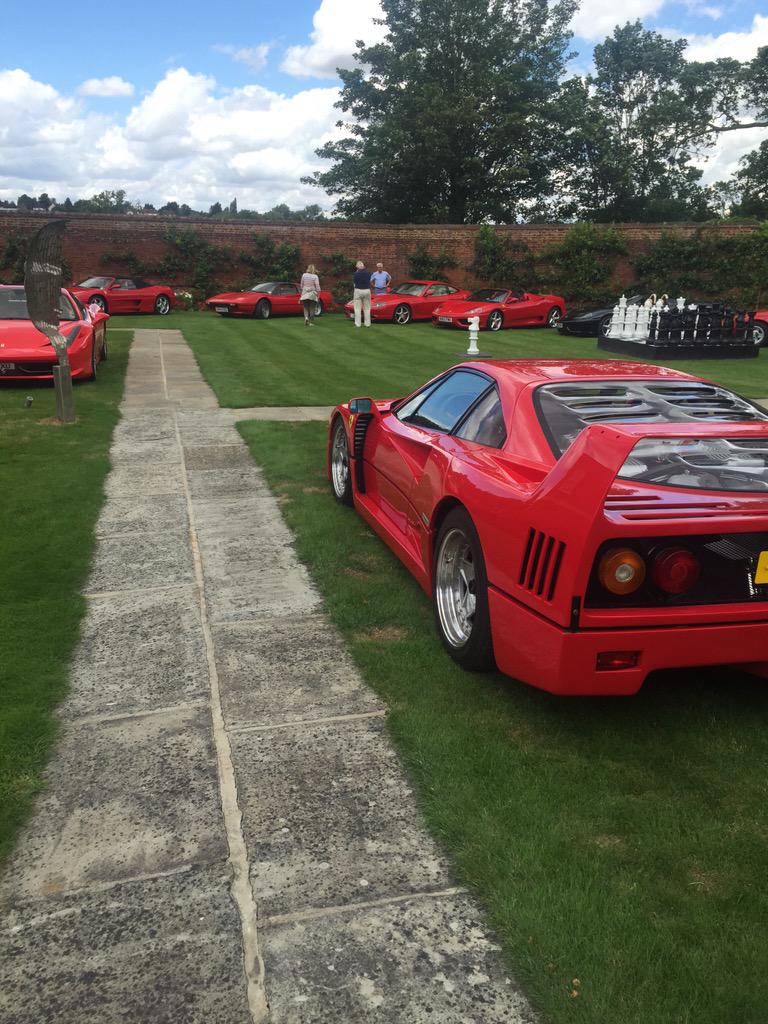 FerrariOwnersGB tweet picture