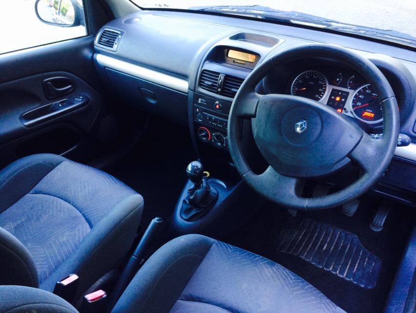 MSECartech's tweet image. 2003 (53) Renault Clio 1.2 Dynamique, 89,000 miles, just serviced and MOT'd. Black. Alloys. E/W, C/L, CD. £1295ono.