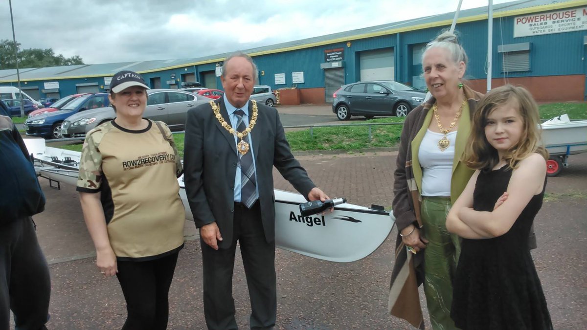 Mayor of Gateshead Alex Geddes names coxed double "Angel" at Gateshead CRC <a href="/NorthernRowing/">Northern Rowing</a> @GatesheadSport