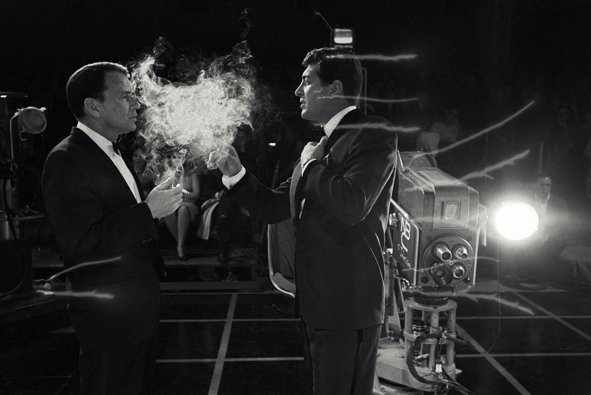 Check Out What Frank Sinatra and Dean Martin Looked Like  in 1962 