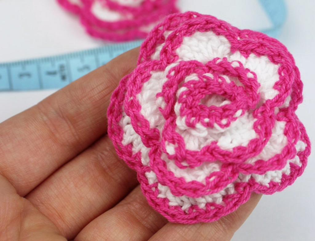 Woolipip's tweet photo. #crochet #roses #jewellerysupplies #accessories http://t.co/SlBXXcsKMo #handmadehour @EtsyUK #etsyhandmade #diycrafts http://t.co/3W60EUlVtz