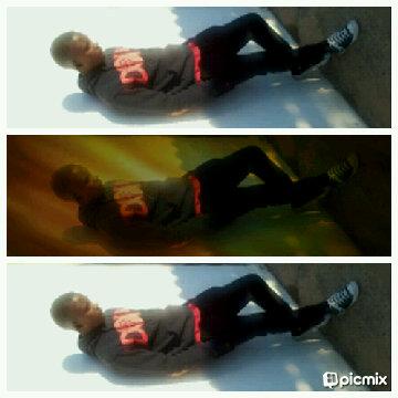 Skhaloo tweet picture