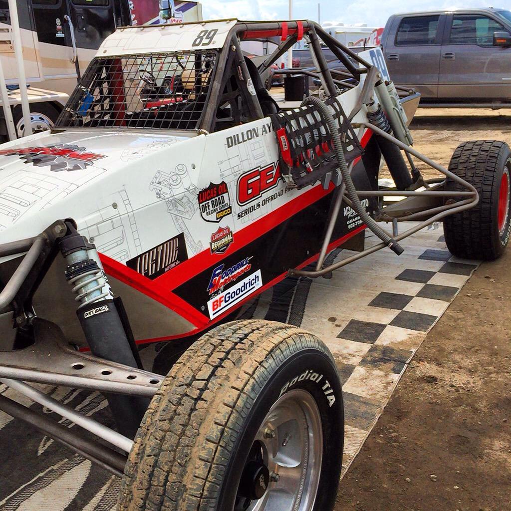 LFETME's tweet photo. Good luck tonight brotha!! Everybody wish good luck to @D_Ayerz for his second race of the weekend! #Wecominforthat🏆 http://t.co/9IRVTr9f31