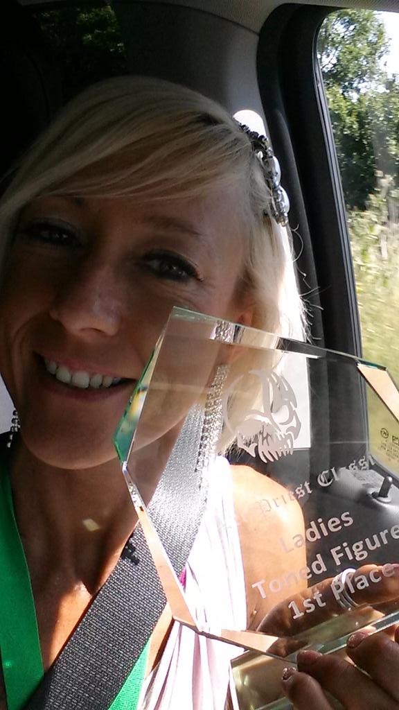 FitGuruSarahO's tweet photo. @MrBoltonPTpage I won yay! Toned figure http://t.co/HOxMZdW5Gq