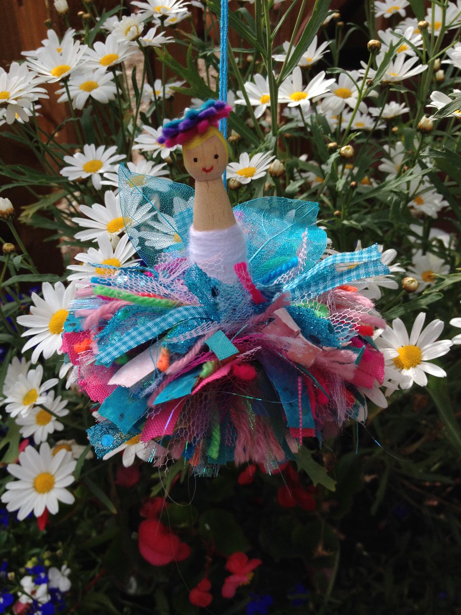 TheGallerySB's tweet photo. We're running a fairy craft day for children 7rs+. August 14th. All proceeds to Cancer Research UK. Price £12 http://t.co/jG9e93ijLv