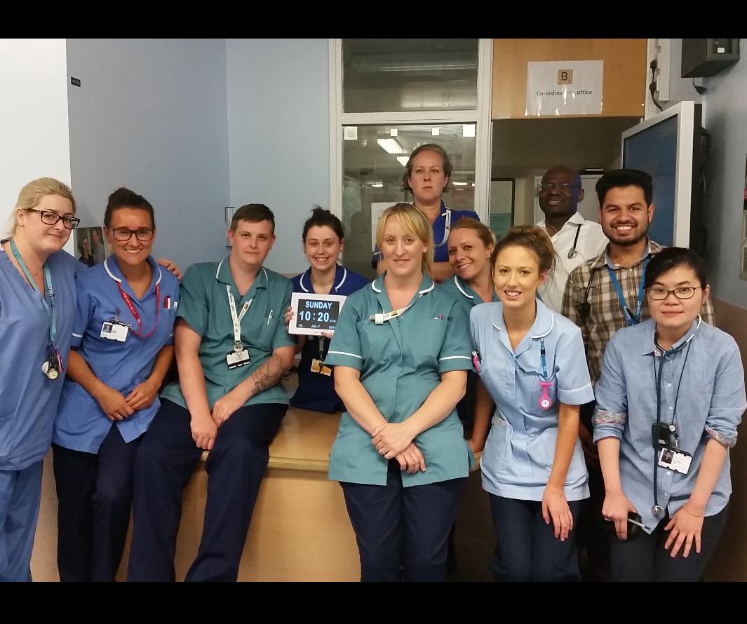 Working hard this Sunday evening in acute medicine! #ImInWorkJeremy <a href="/NUHstaff/">NUH Staff Mental Health Council</a>