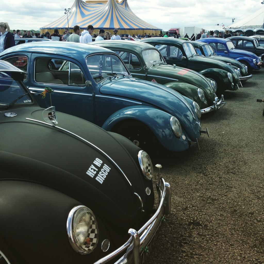 susann_conn's tweet photo. Best weekend with my best friend at @SantaPodRaceway for #bugjam29 couldn't have been any better😌 @shanicebarnes_ 😈🏁🍻 http://t.co/22aYQTfgK7