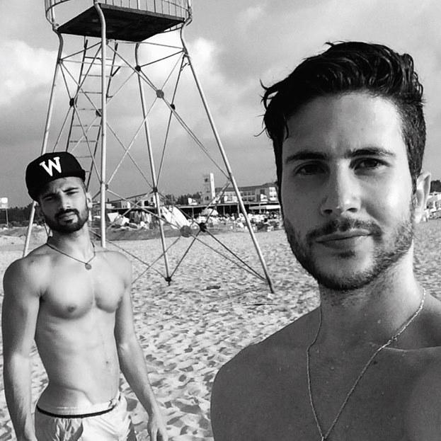 hungshowoffs's tweet photo. Fun in the sun #beach #tyre #southlebanon #lebanon #friends #cloud59 @cloud59 by @hasanabdallah. See more at teenbe… http://t.co/gEhTREzXfe