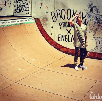 swagberry34's tweet photo. http://t.co/LMJg4CXsxx Justin Bieber has a pic for you… See it on Fahlo😍😍😍 http://t.co/UTWeeL1giJ
