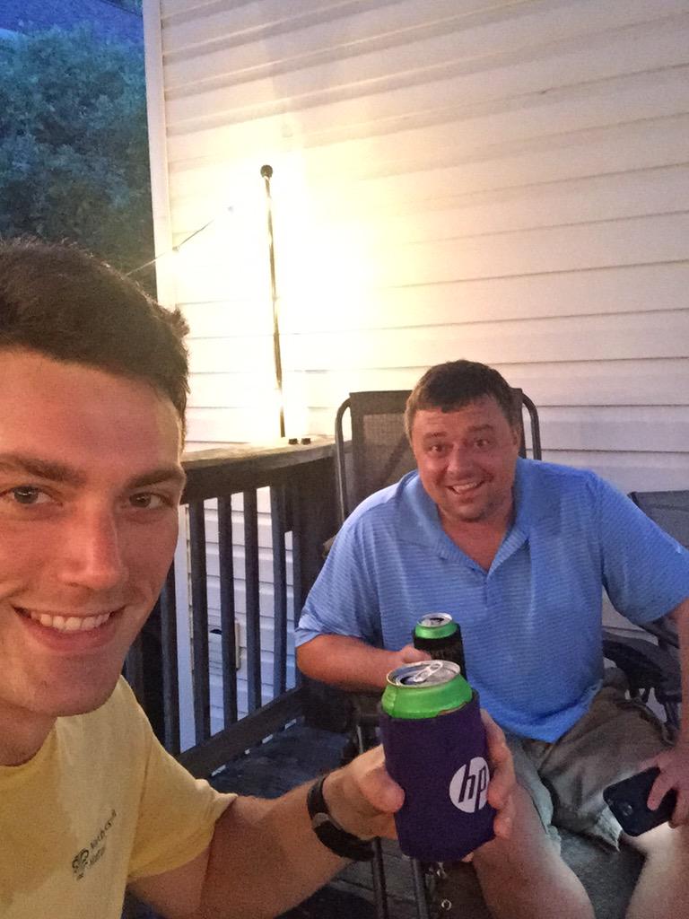 CalebAShrum's tweet image. Having a garden party of our own! #nmam2015 #northwesternmutualalums @laurajdavis22 @KatyDail @JimPattonNMFN @bigtvol