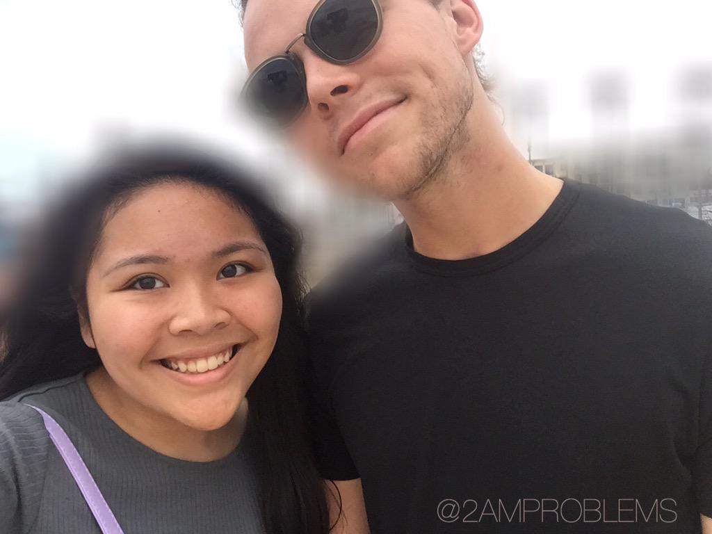 5SOSUpdate247's tweet image. Ashton with @2AMPROBLEMS today in Irvine, CA! 19.07.15