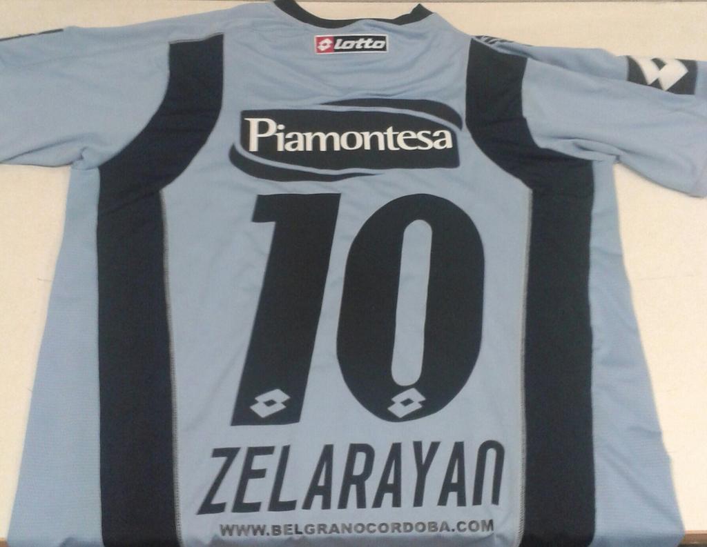 FutbolPermitido's tweet image. RT Seguinos y participa x camiseta de ZELARAYAN (BEL) escribiendo a #FPfecha17 @AlinaMoine @nachogoano @diegobranca