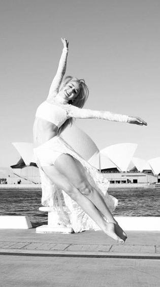 dancemoms590's tweet photo. @chloedancer3 #ChoiceDancer 🙏🏼🌏 http://t.co/O79MhOWkY1