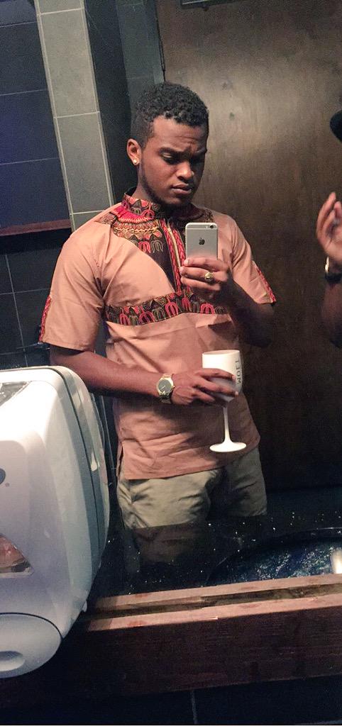 mralves10's tweet photo. #AfricanMode http://t.co/P0aP4VhbpI