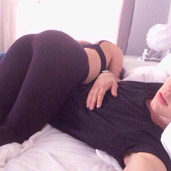 ElenaGDarling's tweet photo. {lays on @KlausKingofNOLA and whispers "I love you" before falling asleep} Goodnight everyone. #DarlingOffline. http://t.co/rpJhjbdjXq