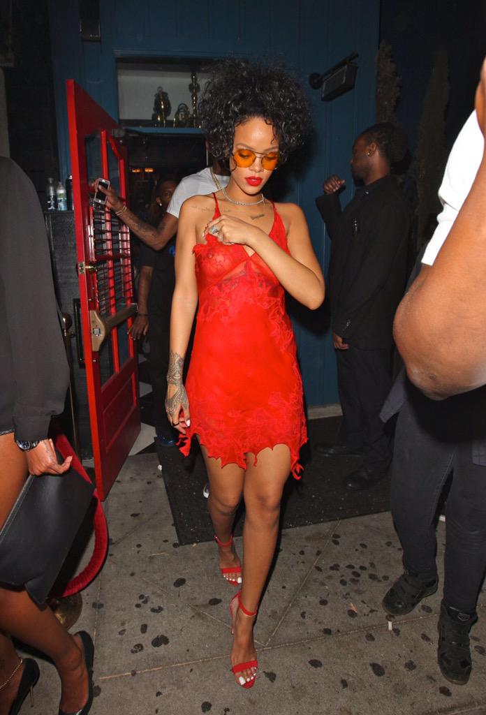 rihannarchive's tweet photo. http://t.co/ydWM64ykqp
