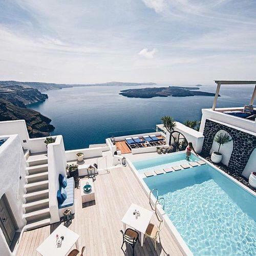 TraveIings's tweet photo. Greece 😍 http://t.co/yK1Hp0Gcvc