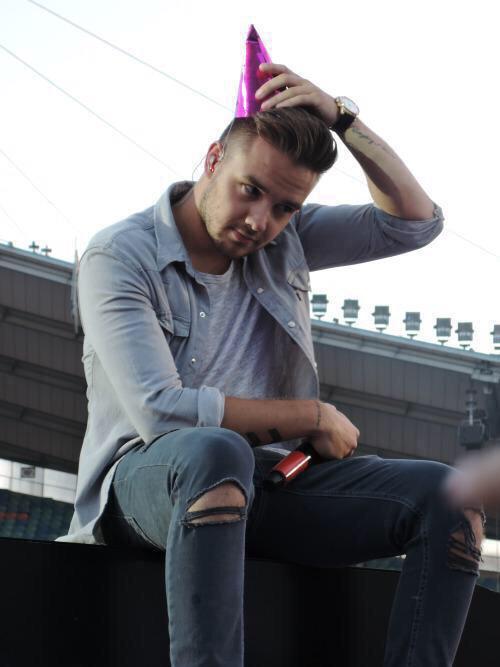 miniemagic's tweet photo. Liam es tan tierno nunca me cansare de decirlo 

#LiamAppreciationDay http://t.co/ea9JYHN0XS