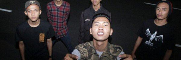 <a href="/Oliver58_HC/">OLIVER 58 HARDCORE</a> band hardcore dr semarang ini bakal meliarkan acra <a href="/HYWECloth/">HYWE cloth</a> mereka jg sedang tour album pertama mereka