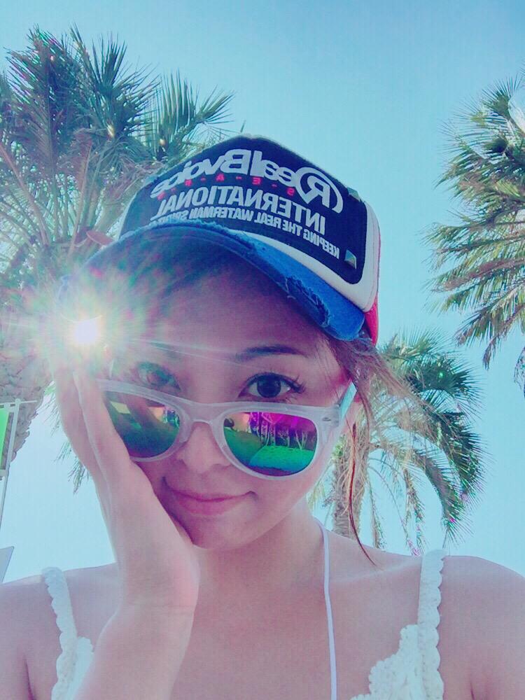 momoka_0910's tweet photo. 水が冷たくて気持ちー🎶 http://t.co/x5GaMbWJy9