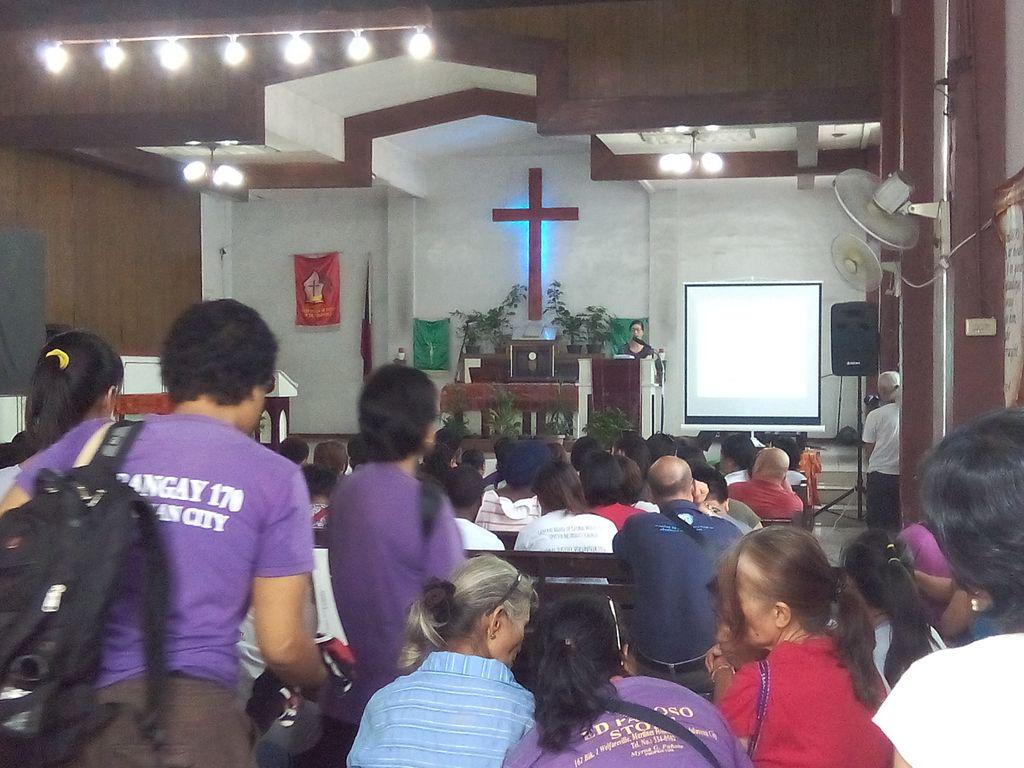 ipt_ph's tweet image. Binabasa ni Atty. Diosa Deinla ng NUPL ang mga batayan sa verdict ng @ipt_2015 sa UCCP Gastambide