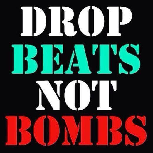 BassInvaders1's tweet image. Hey @David_Cameron NO MORE BOMBS!!!!!!! #Syria #SyriaCrisis
