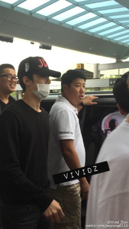 yixinqins's tweet photo. 150720 Sehun @ Gimpo Airport (cr vivid_Z) http://t.co/TYSbZ6GrOC