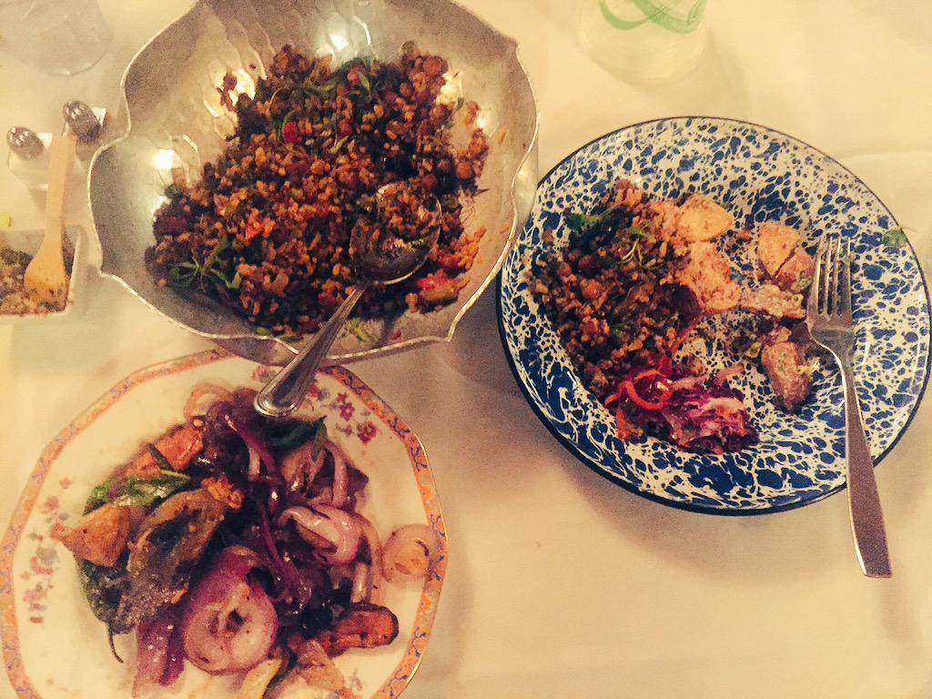 lizzkahn's tweet photo. @RidingShotgunLA wasn't #LAgrow absolutely divine? Thank you @wiltern @rootdownla @jenniecooks 4 caring about #food. http://t.co/LEtTKb3cFK