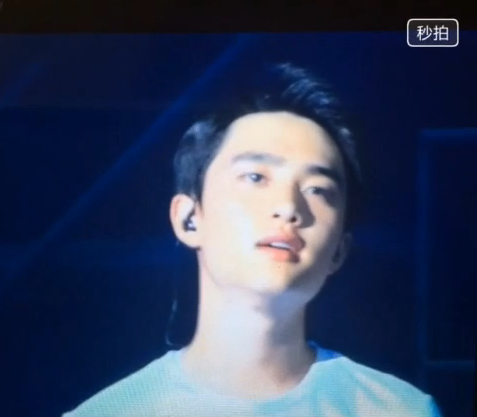 MANDY_DKS's tweet photo. 경수 눈빛 너무 따듯해서 녹아버릴 것만 같아 ㅠㅠ
http://t.co/Yd3eIE9iQ9 http://t.co/QBWy6ZXlOY