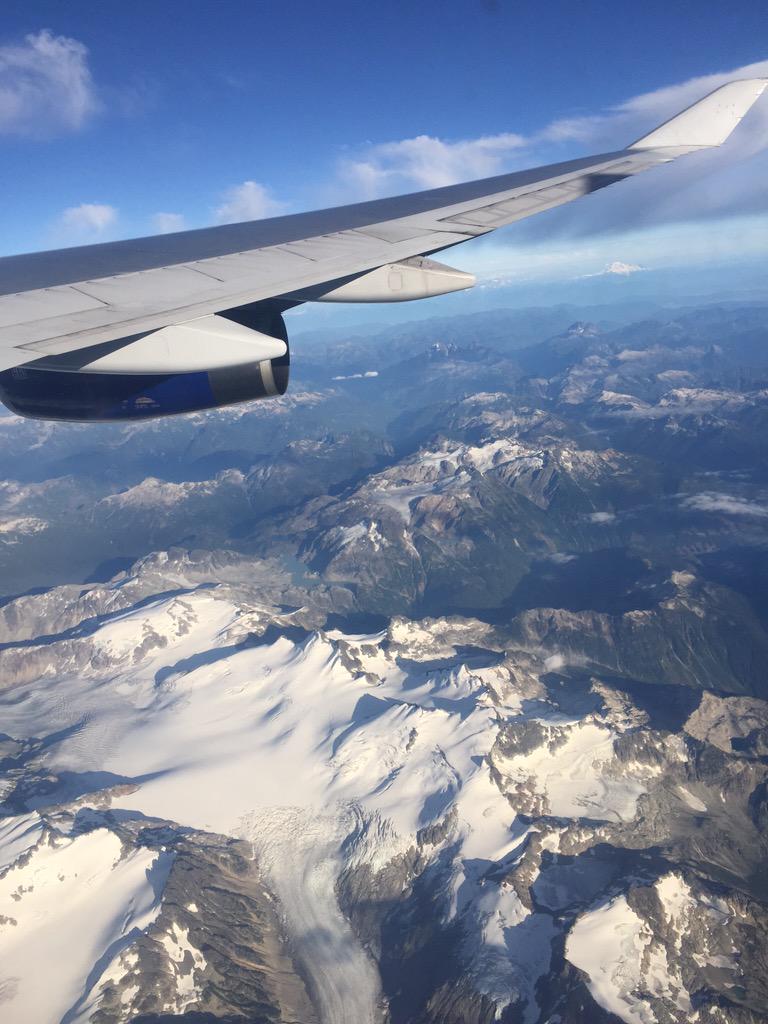 netITconsult's tweet photo. Successful #netit tour in Canada rolling out #IBMDomino Notes 9.. Stunning clear views this week! #britishairways http://t.co/CpfEmAtmQW