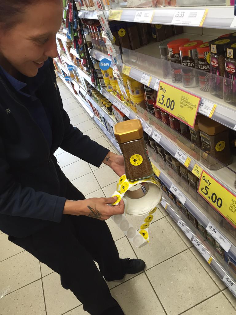 Kirsty helping us protect our stock. #Winningwithshrink #Culture @Doyle123mac <a href="/JB_ChangeCoach/">Jay Biddulph</a>