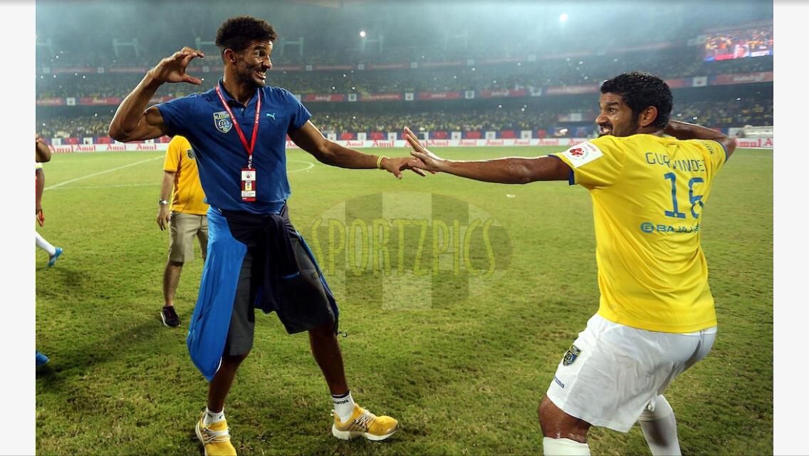 jamosfoundation's tweet photo. @GSinghFootball loved our Singham celebrations with @KBFCOfficial http://t.co/9bAJvKUIw0