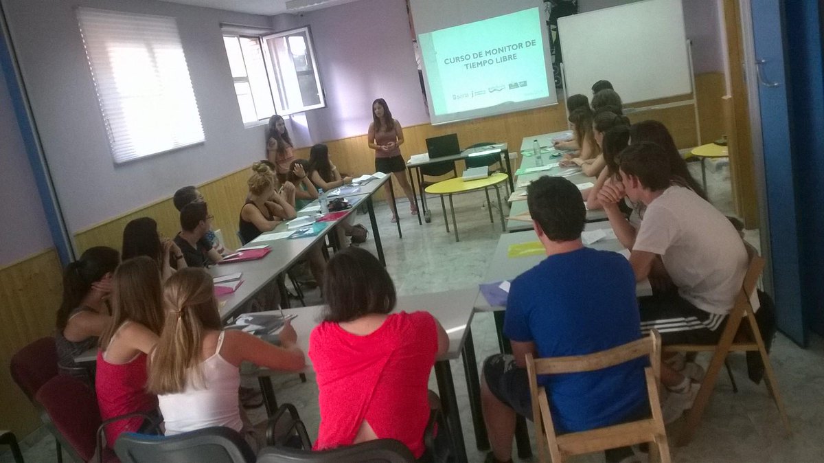 cjuventudsoria's tweet photo. Comienza el 16º Curso MTL Escuela Municipal "Avelino Hernández" impartido por @FadessSoria con 21 alumn@s @Ayto_Soria http://t.co/Uel1Saj8VH