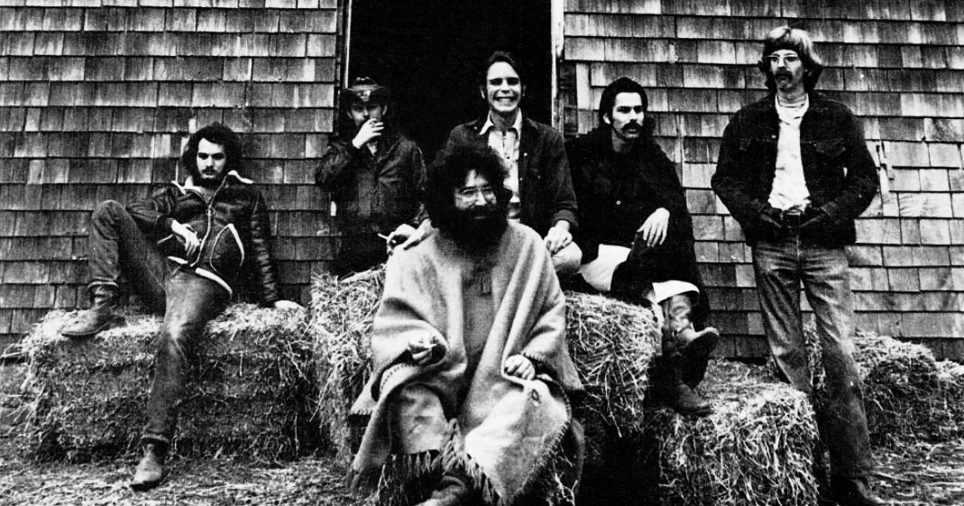 pitchfork tweet picture