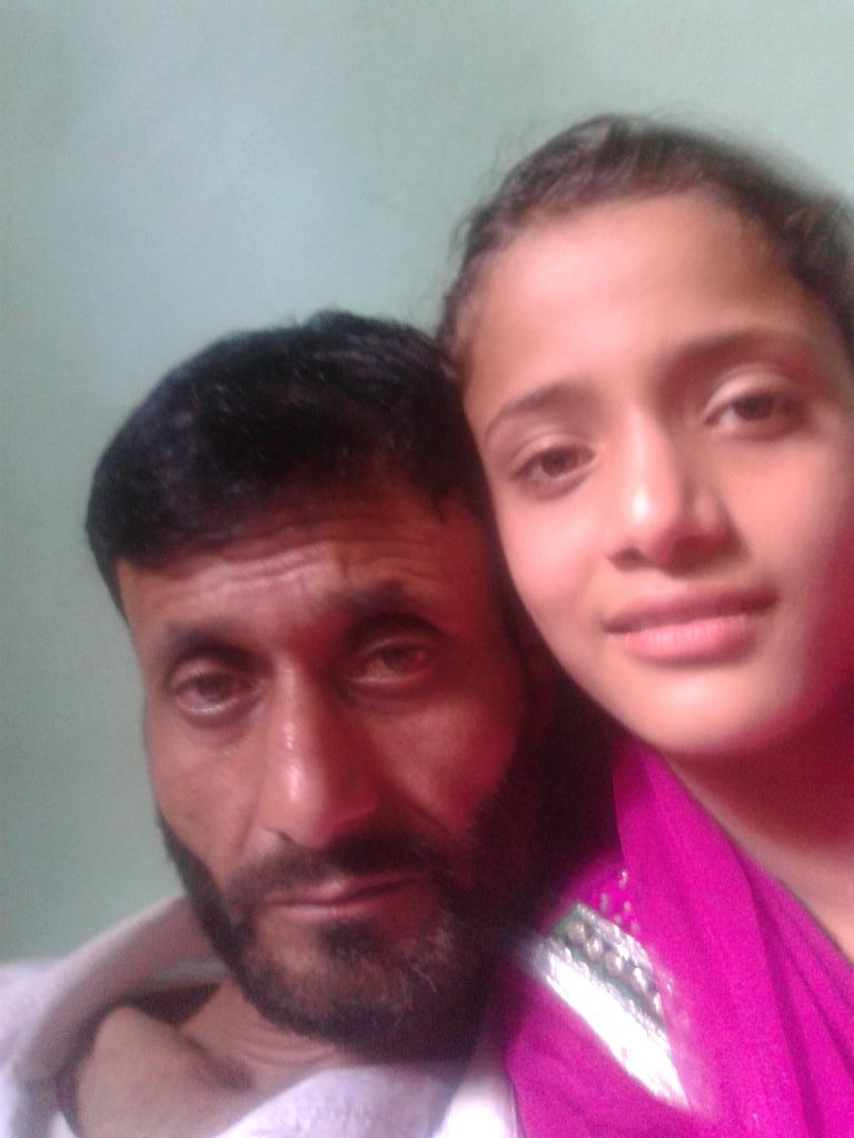 5102386b7844490's tweet image. Tiny Flashlight app play.google.com/store/apps/det… #tinyflashlight #android #app #torch