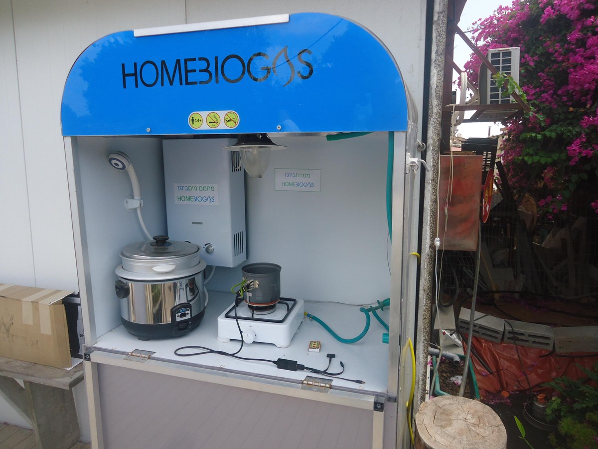 farmvestkenya.blogspot.com HOMEBIOGAS TG1 the “off-grid” Do It Yourself BIOGAS SYSTEM! facebook.com/Farmvest?ref=b… <a href="/namukabo/">Namukabo Werungah</a>