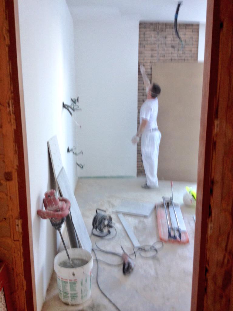 decormedina's tweet photo. #Decormedina S.L #TRABAJANDO LA #PINTURA DE LA #REFORMA EN #HOTEL CATALONIA D #GRANVIA #MADRID http://t.co/XZyqxO75nL http://t.co/zkbZfpYNYK