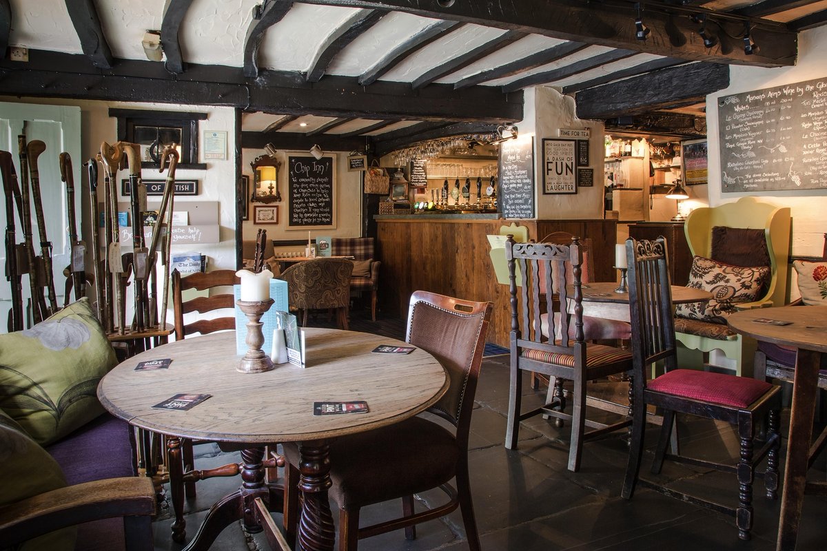 DymondGuides's tweet photo. @StrawberryBank and @boltongatebnb, two of four places to stay in Cumbria, featured in yesterday's @TelegraphTravel. http://t.co/y2HicLCQaC