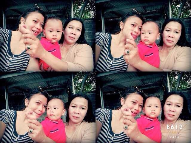 Liburan bersama anak,istri,dan mama 😄😘