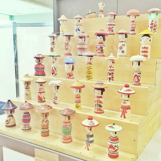 Milkaaaaaa33's tweet photo. 美轆展、楽しかったー！(๑¯◡¯๑)

案の定、財布の紐がゆ〜るゆるでしたとさ。

#こけし
#美轆展 by mizutamahanco http://t.co/A2DdGwC2Fu